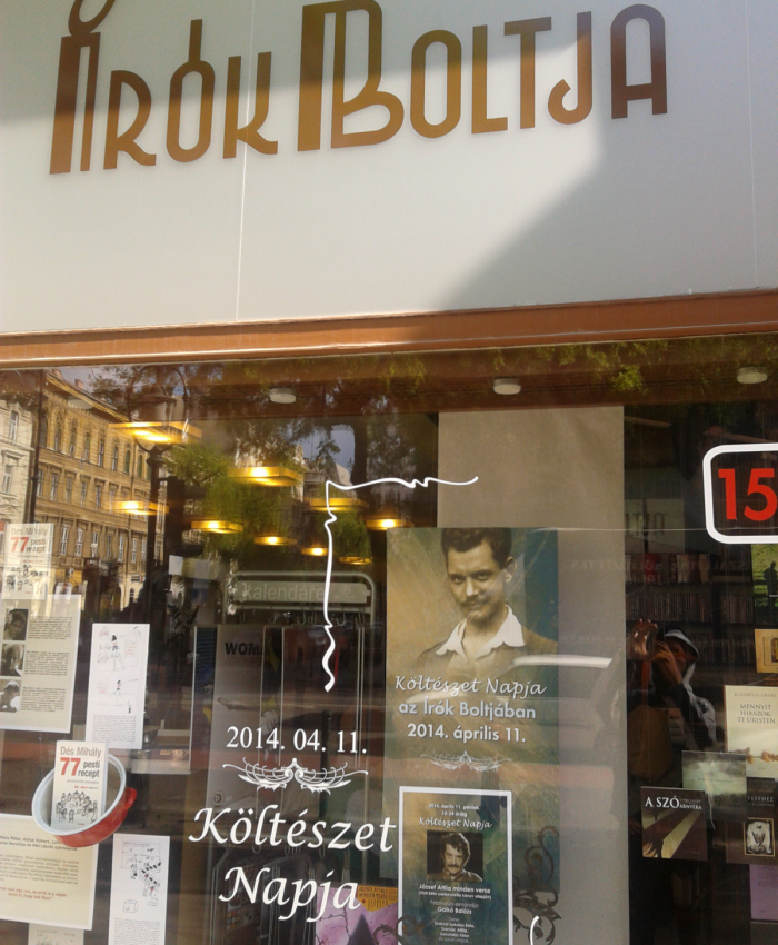 Írók_Boltja_0411 Írók_Boltja_0411